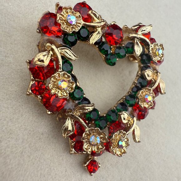 Gold-Tone Heart Shaped Crystal Brooch With Red & Green Rhinestones & Floral Acce - Picture 3 of 5